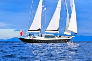 JASMINE FOREVER under sail